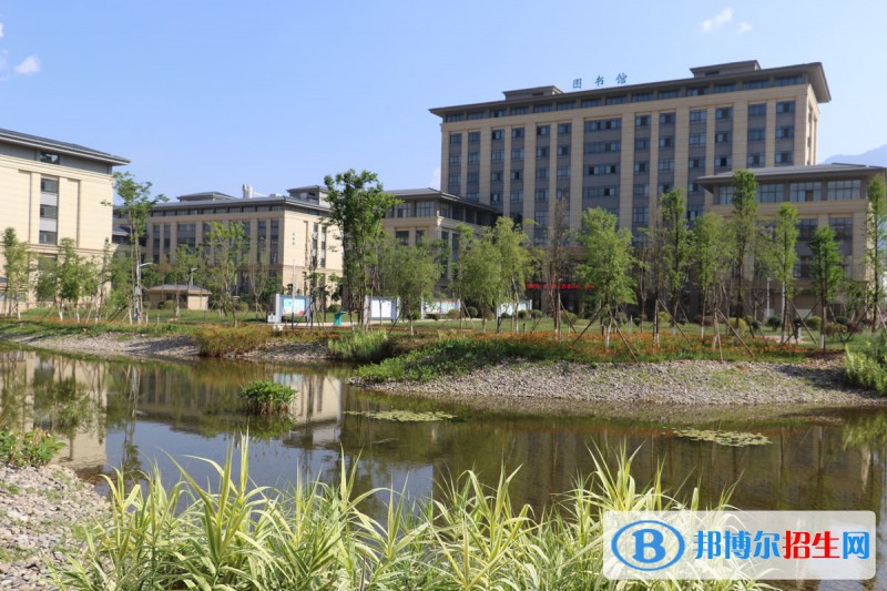 玉溪衛(wèi)生學(xué)校怎么樣，好不好