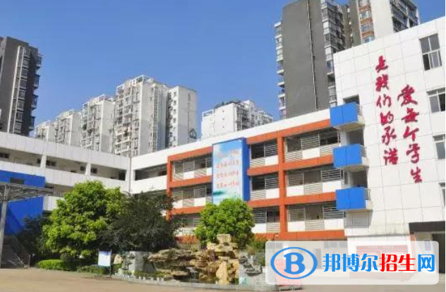 金牛實(shí)驗(yàn)中學(xué)外國(guó)語(yǔ)學(xué)校2021年排名
