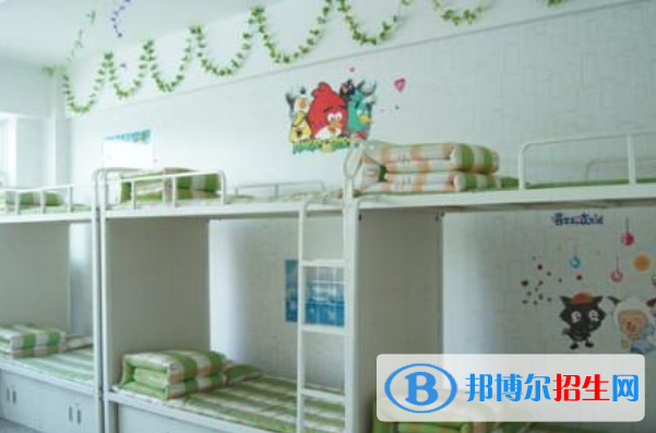 經(jīng)濟技術(shù)開發(fā)區(qū)實驗高級中學(xué)2021年宿舍條件