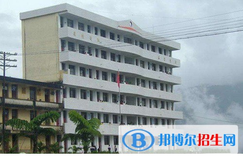 綠春縣民族職業(yè)高級(jí)中學(xué)怎么樣，好不好