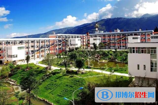 個舊第一職業(yè)高級中學(xué)2021年錄取分?jǐn)?shù)線