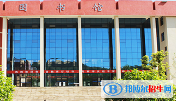 貴州應(yīng)用技術(shù)職業(yè)學(xué)院五年制大專(zhuān)是幾專(zhuān)