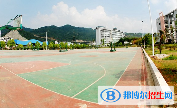 銅仁職業(yè)技術(shù)學院五年制大專怎么樣、好不好