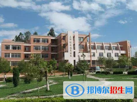 嵩明縣職業(yè)高級(jí)中學(xué)怎么樣，好不好