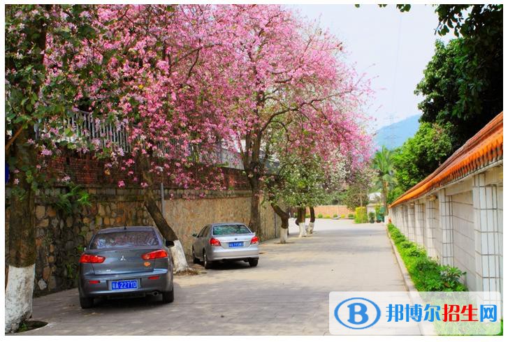 昆明市盤龍區(qū)千發(fā)職業(yè)學校2021年錄取分數(shù)線