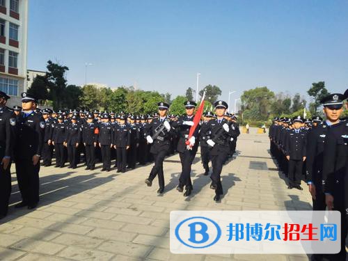 云南司法警官職業(yè)學院五年制大專2021年招生辦聯(lián)系電話