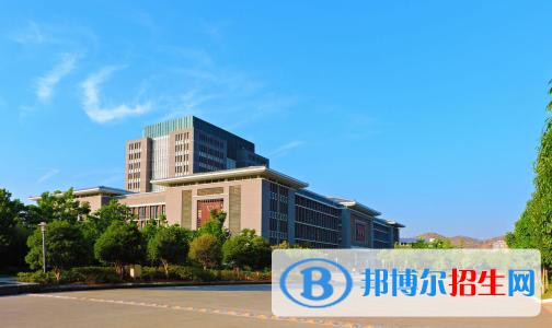 云南科技信息職業(yè)學(xué)院五年制大專2021年招生簡(jiǎn)章