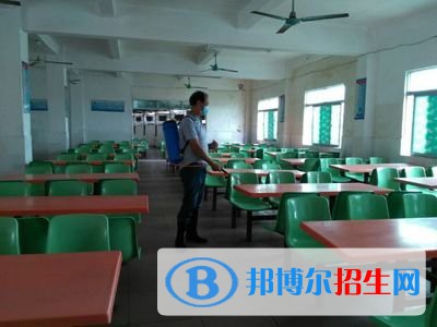 麗江師范高等?？茖W(xué)校五年制大專2021年宿舍條件