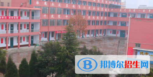 運(yùn)城河?xùn)|商貿(mào)技術(shù)學(xué)校2021年宿舍條件