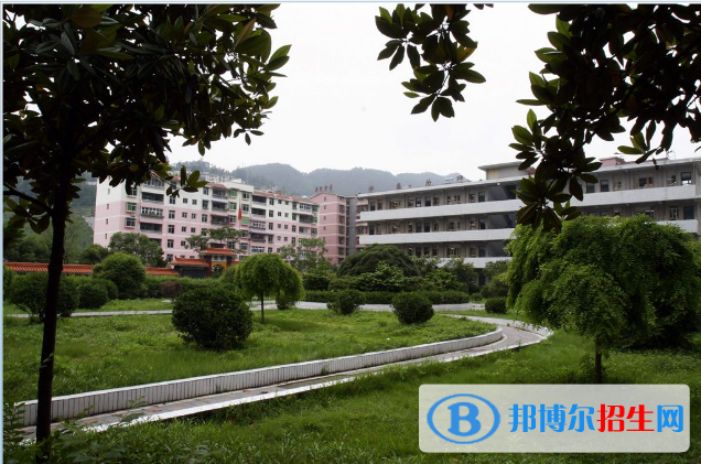 青島外事服務學校怎么樣、好不好