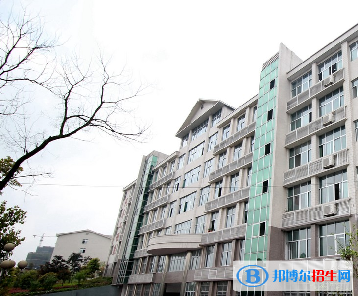  青島電子學(xué)校怎么樣、好不好