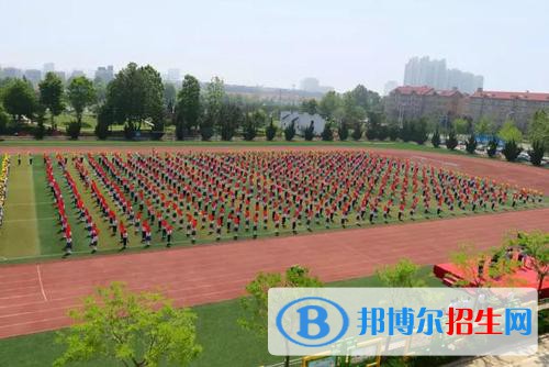 威海衛(wèi)生學(xué)校2021年招生辦聯(lián)系電話