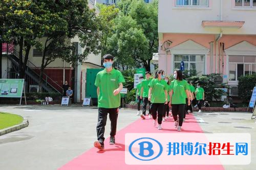 上海市醫(yī)藥學校2021年招生錄取分數線