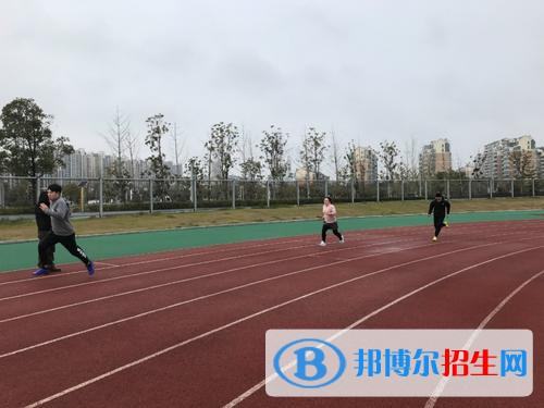 榮成職工中等專業(yè)學(xué)校怎么樣、好不好