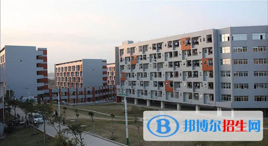 四川師范大學(xué)幼師學(xué)院五年制大專怎么樣、好不好
