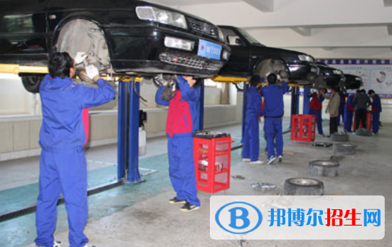 貴陽(yáng)2021年有哪些大專學(xué)校有汽修學(xué)校專業(yè)