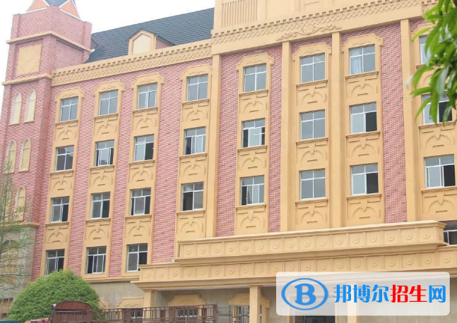 四川2021年初中畢業(yè)能上中專學校嗎