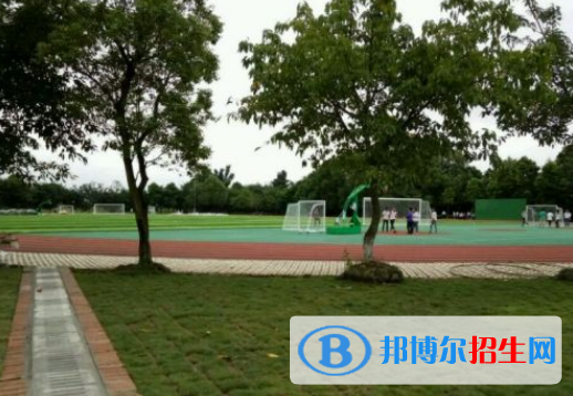 成都2021年中專學校分數(shù)線