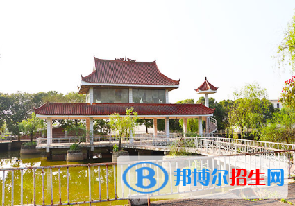 成都2021年中專學(xué)校包就業(yè)嗎
