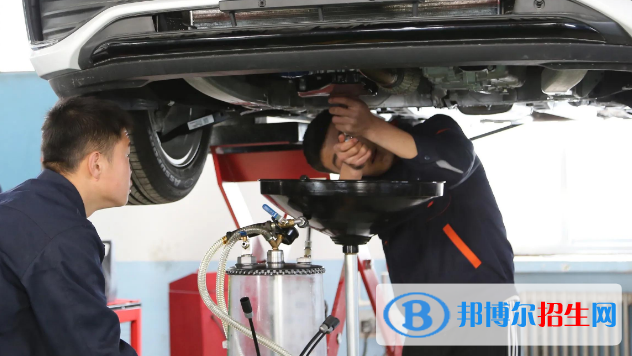 貴陽汽修學校什么專業(yè)好