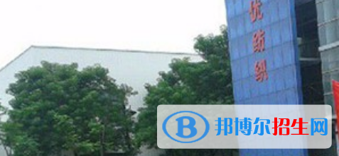 潁上縣旅游學校2021年宿舍條件 