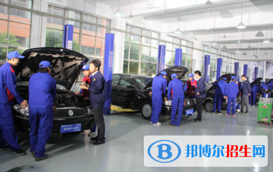 貴陽2021年汽修學(xué)校有哪些專業(yè)適合男生