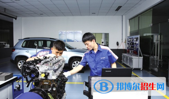 貴陽2021年適合男生的汽修學(xué)校專業(yè)
