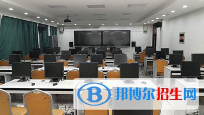 計(jì)算機(jī)18