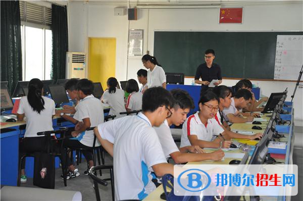廣西2021年中專學(xué)校分?jǐn)?shù)線