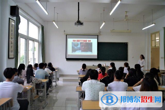 安徽2021年女生中專學(xué)什么好