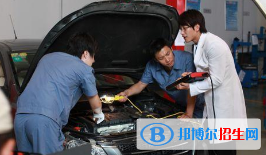 貴陽2021年汽修學(xué)校學(xué)什么最好