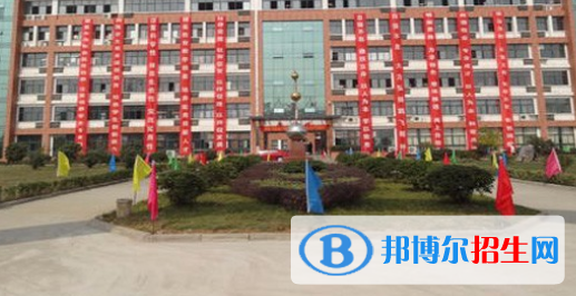 六安市鵬飛職業(yè)中專學(xué)校怎么樣、好不好
