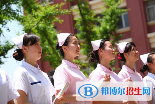四川2021年怎么讀護理學校