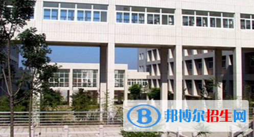 池州市貴池區(qū)職業(yè)學(xué)校2021年招生辦聯(lián)系電話 