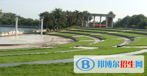 亳州現(xiàn)代科技藝術(shù)學(xué)校2021年招生簡(jiǎn)章