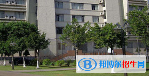 亳州現(xiàn)代科技藝術(shù)學(xué)校地址在哪里