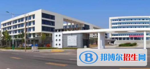 安徽亳州新能源學(xué)校2021年宿舍條件 
