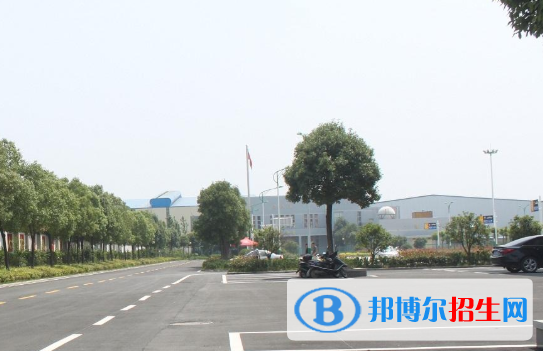 浙江2021年高中算中專嗎