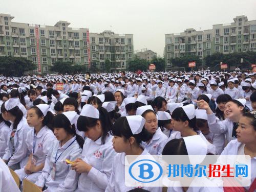 四川2021年哪個(gè)護(hù)理學(xué)校好