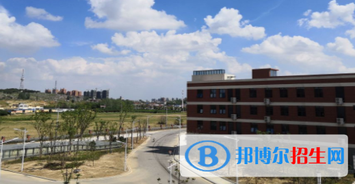 靈璧縣高級(jí)職業(yè)技術(shù)學(xué)校地址在哪里