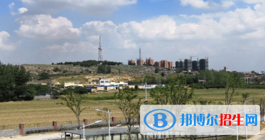 靈璧縣高級職業(yè)技術(shù)學(xué)校網(wǎng)站網(wǎng)址 