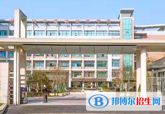 杭州汽車高級(jí)技工學(xué)校