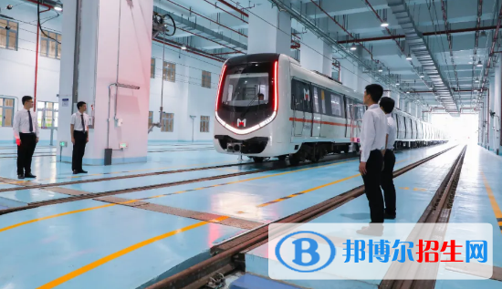 貴陽(yáng)2021年初中生讀什么軌道交通學(xué)校好