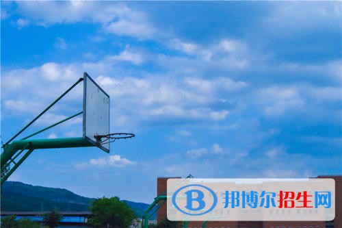 成都2021年中等專科是中專嗎