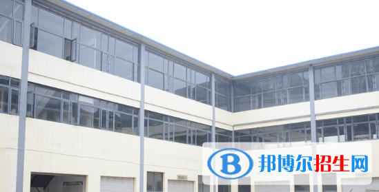 重慶聚英技工學校升學部2022年招生辦聯(lián)系電話 