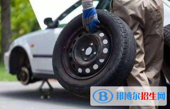 杭州2021年男孩子中專學(xué)什么好