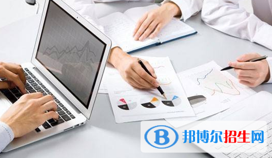 貴陽2021年讀計算機(jī)學(xué)校學(xué)什么有前途