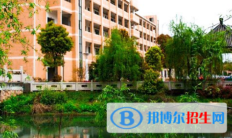 杭州2021年中專與專科的區(qū)別