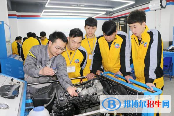廣州2021年汽修學校好還是大專好