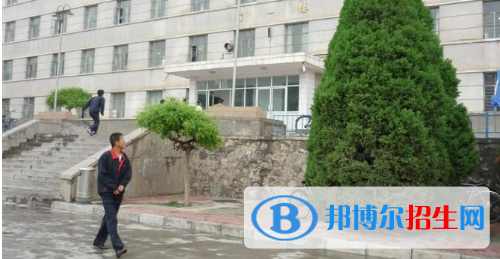 蘭州2021年高中畢業(yè)能上中專學(xué)校嗎